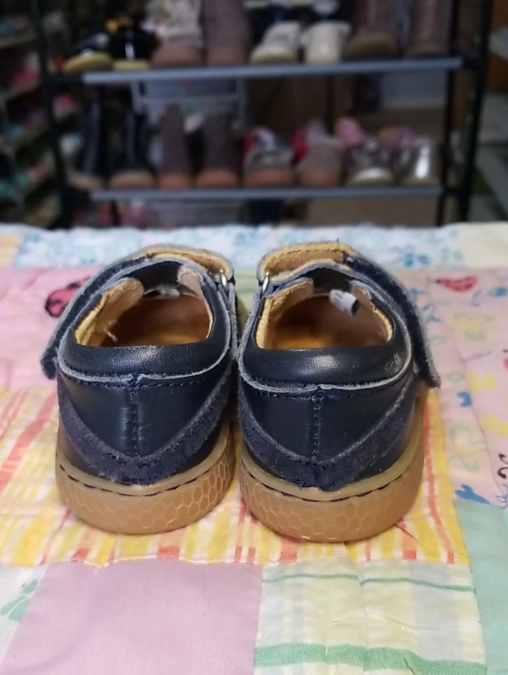 Livie & Luca Navy Blue Leather Mary Janes with White Flower Size 4 Metric